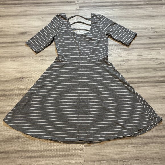 🤑SO Juniors Striped Skater Dress - Picture 3 of 3